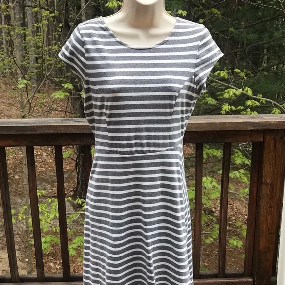 Old Navy Fitted Cotton Dress Sml/6 - Picture 2 of 7